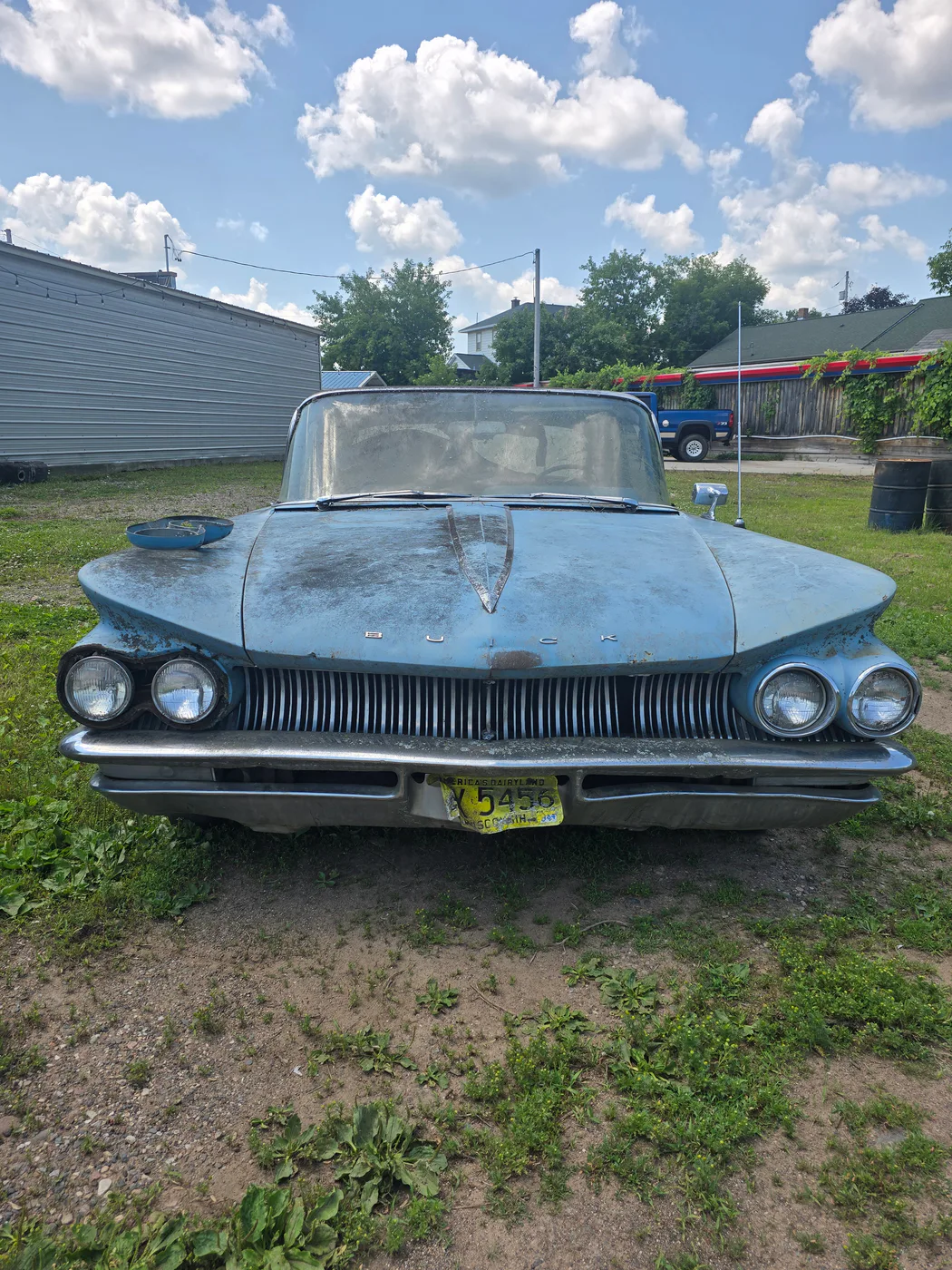 Buick Invicta
